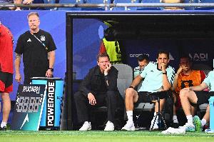 纳格尔斯曼：今天出局没有任何预兆，我们本很愿意和法国一较高下配图